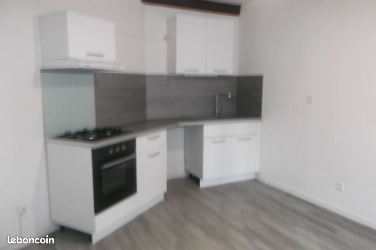 Appartement 2 pièces 35 m² · à La Crau · 35 m² · 675 €/mois