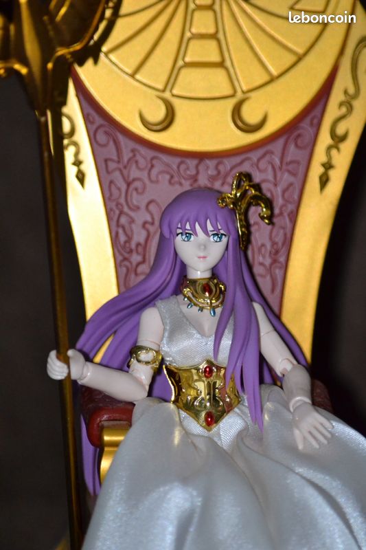 Figurine Saint Seiya Myth Cloth – Athena Saori Kido – Bandai, Neuve En Boîte