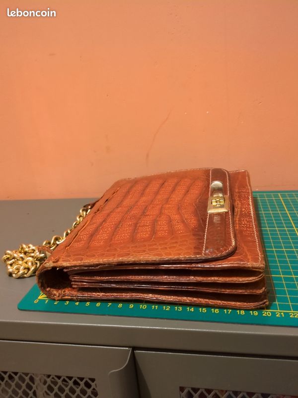 Sac Vintage Porté épaule En Cuir Crocodile (simili Ou Cuir) Marron Pour Femme - Occasion