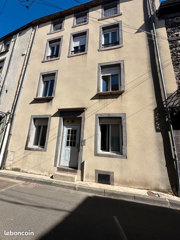 Immeuble 15 pièces 280 m² · à Beaumont · 280 m² · 399 000 €