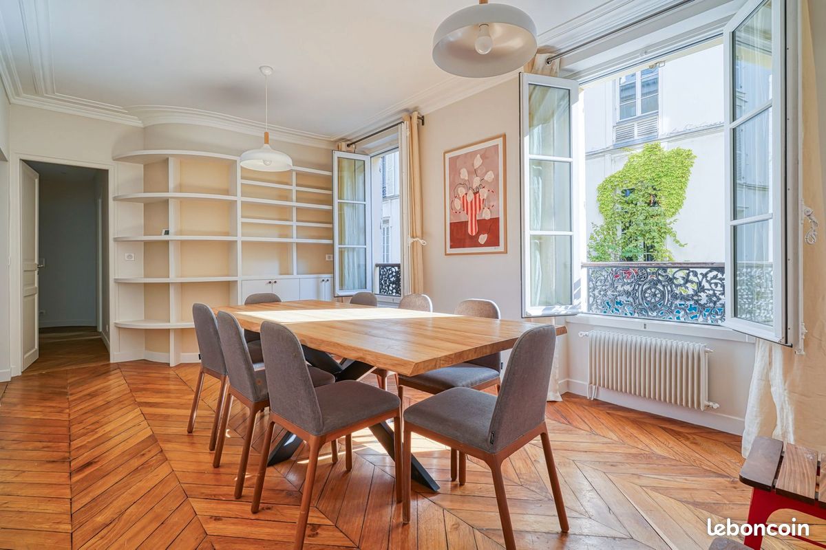 Appartement 5 pièces 100 m² · à Paris · 100 m² · 7 350 €/mois