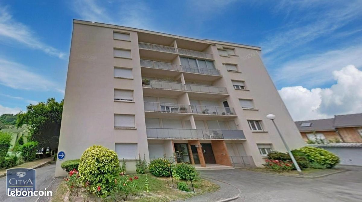 Appartement 3 pièces 86 m² · à Guéret · 86 m² · 77 000 €