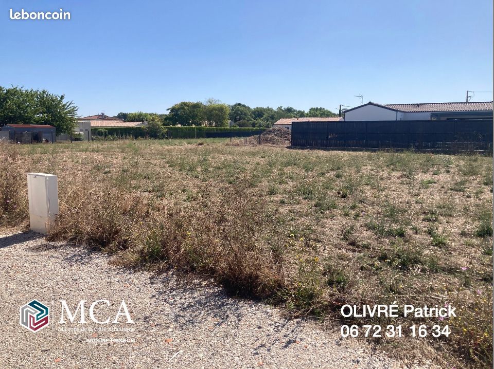 Terrain 611 m² Rouffiac · 38 605 €