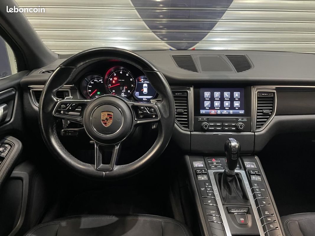 PORSCHE MACAN 2.0i 252ch PDK ENTRETIENT PORSCHE COMPLET/ 4 PNEUS NEUFS (image 15)