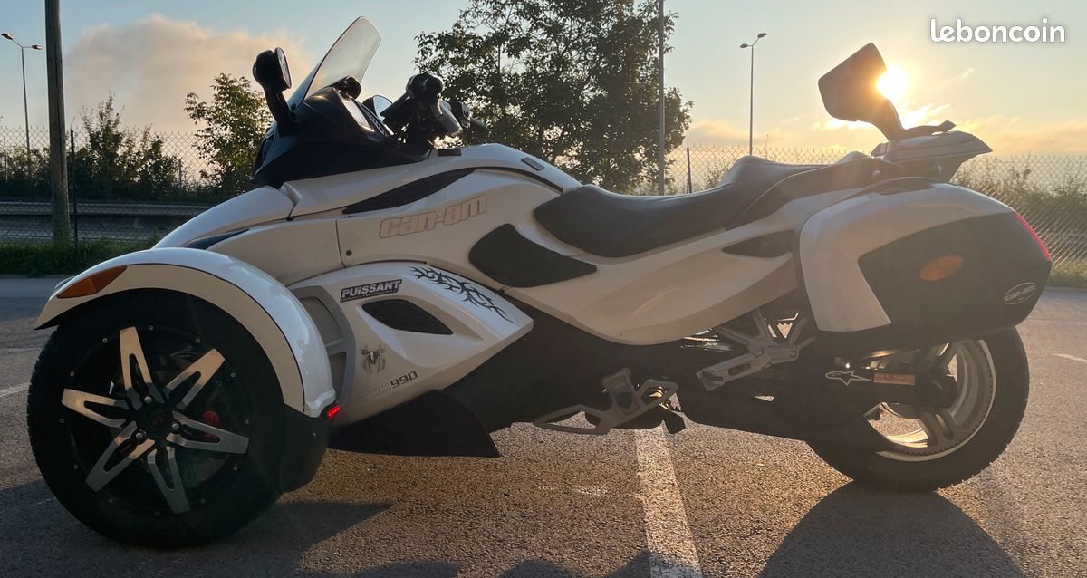 Can Am SPYDER RS SE5 2010 Motos can-am-spyder-rs-se5-2010-motos