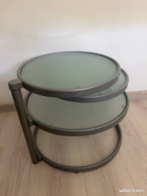 Table basse design modulable – 3 plateaux ronds (image 1)