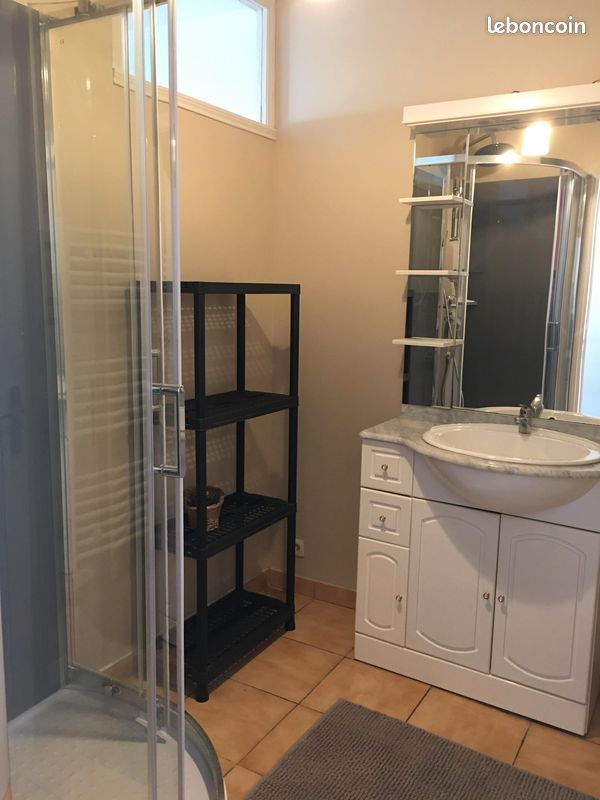 Studio avec espace extérieur (image 4)