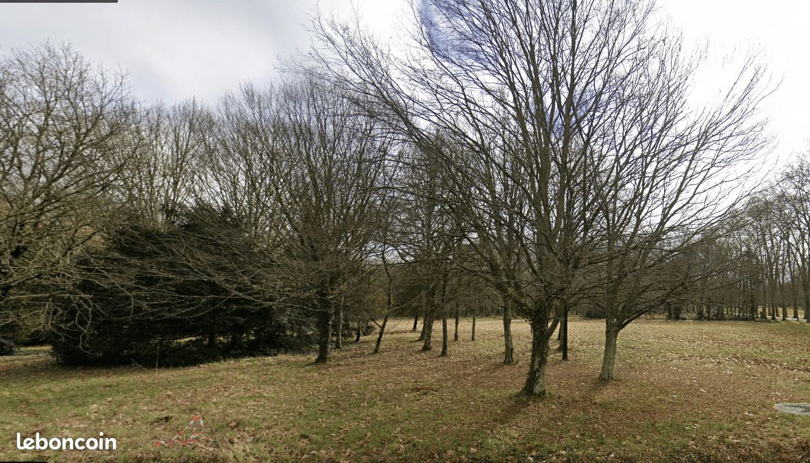 Terrain 700 m² · à Arcachon · 700 000 €