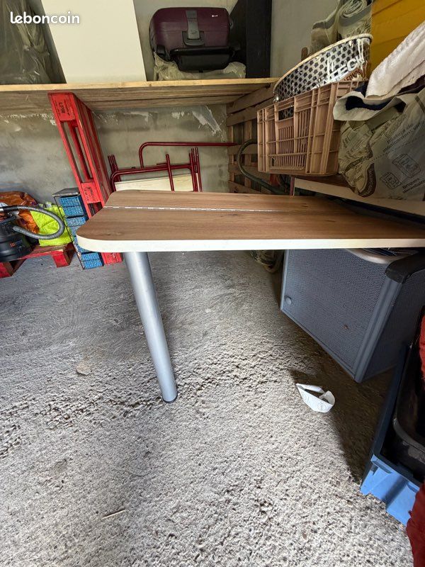 Table camping car (image 1)