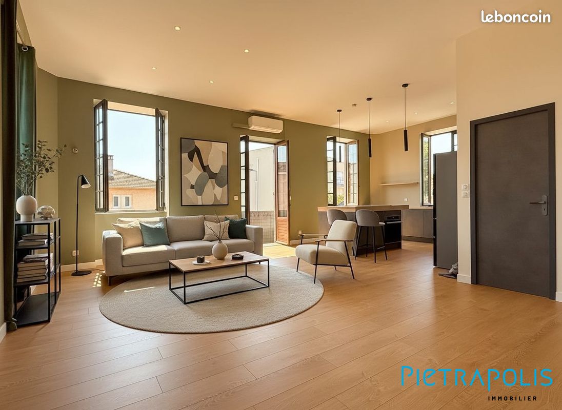 Appartement 4 pièces 136 m² · à Sathonay-Camp · 136 m² · 375 000 €