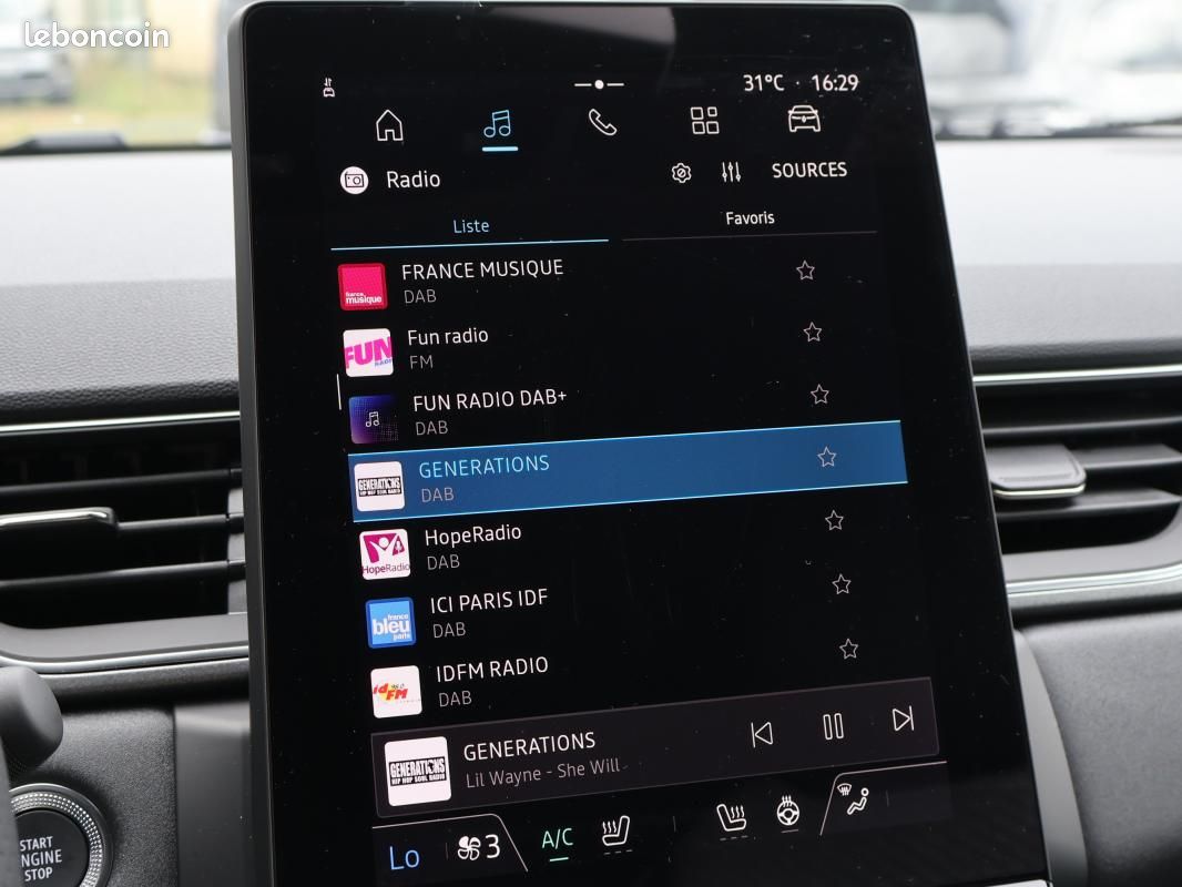 Renault Captur TCe 90 Techno (image 23)