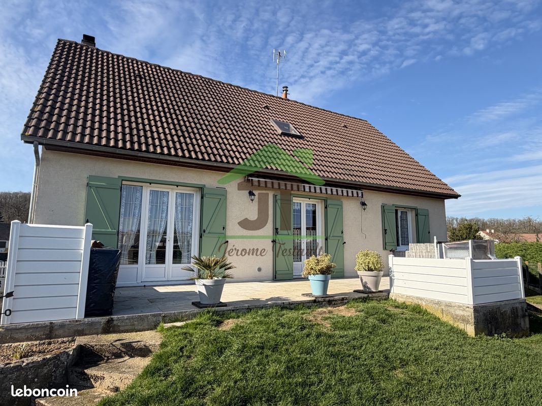Maison 7 pièces 140 m² · à Bonneval · 140 m² · 158 700 €