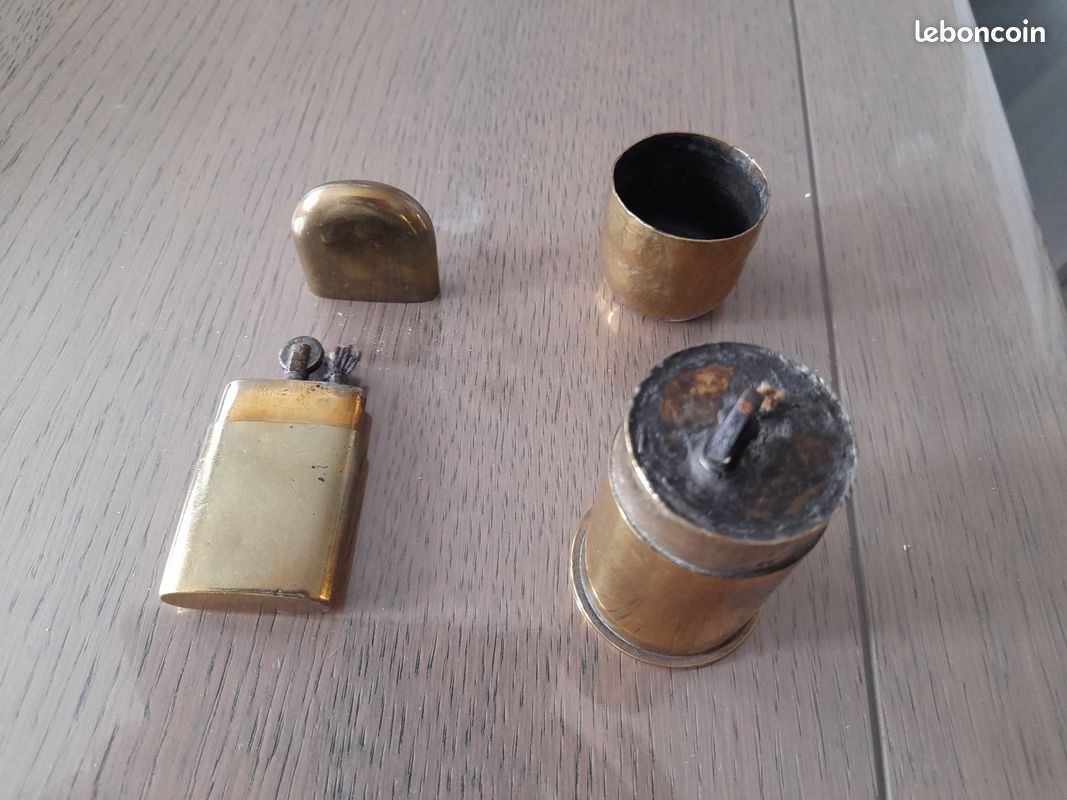 2 briquets anciens en cuivre (image 4)