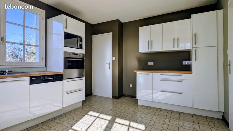 Maison 8 pièces 166 m² — 6