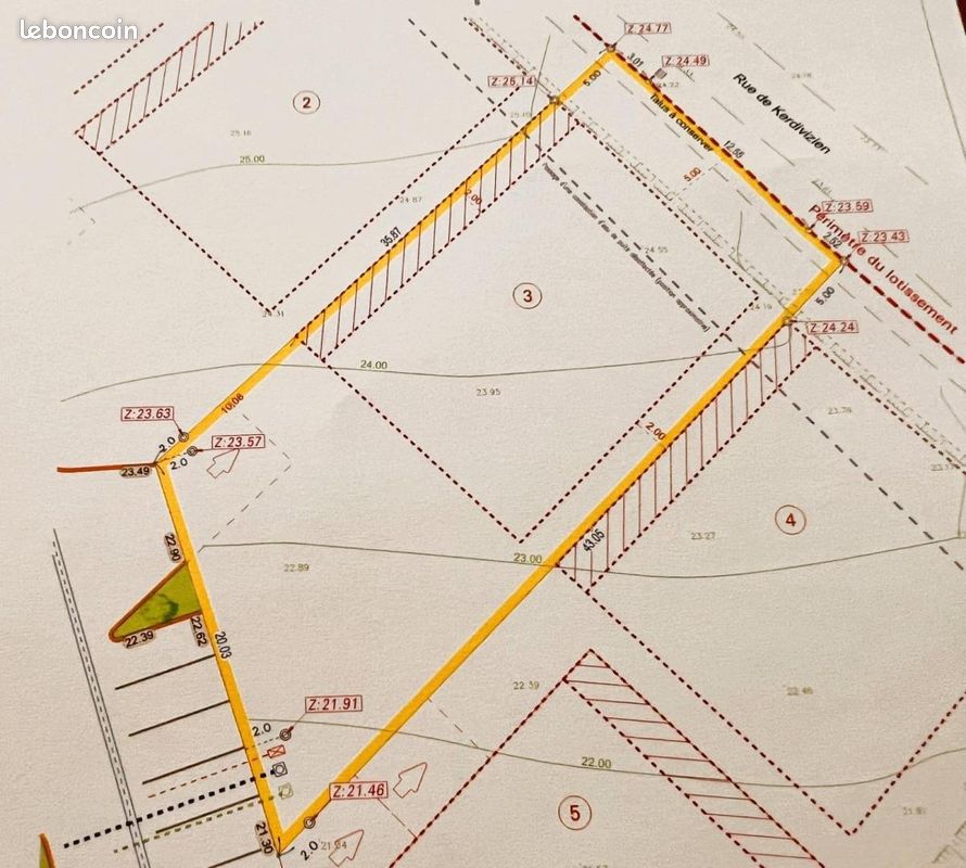 Terrain 710 m² · à Plougonvelin · 710 m² · 221 520 €