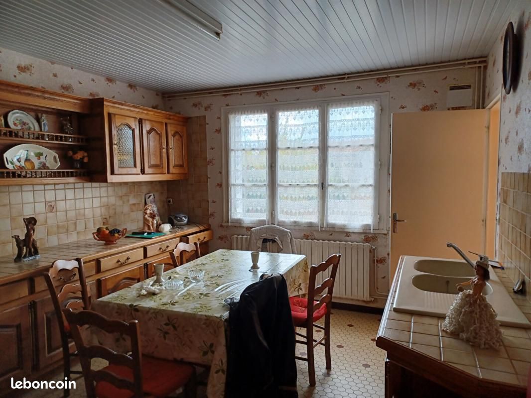 Ferme 6 pièces 110 m² - L'Absie 79240 (image principale 3)