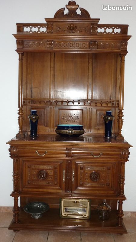 Petit Buffet Bas Ancien Style Henri II – Bois Massif Sculpté – Marron 86cm