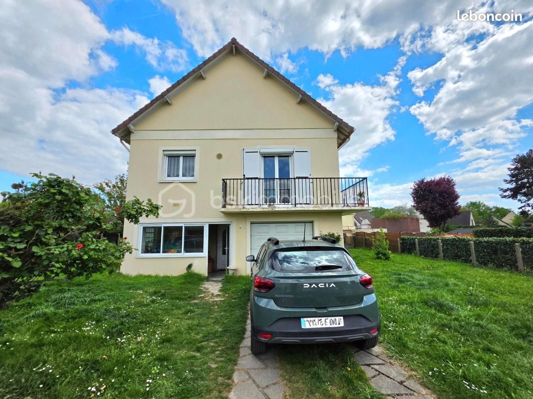 Maison 8 pièces 143 m² · à Coubron · 143 m² · 289 900 €