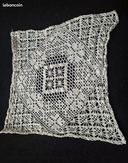 Lot de 9 napperons différentes tailles (image 17)