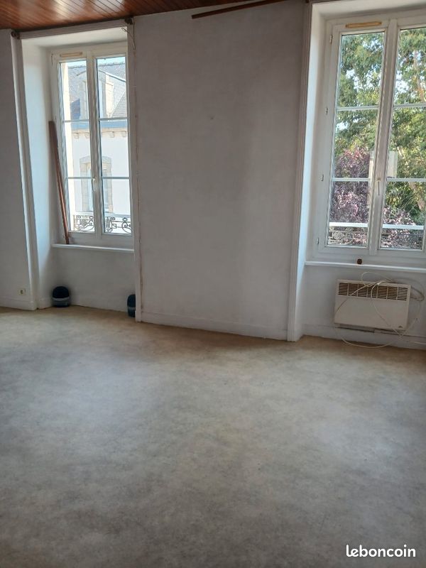 Appartement 2 pièces 40 m² · à Pont-l'Abbé · 40 m² · 400 €