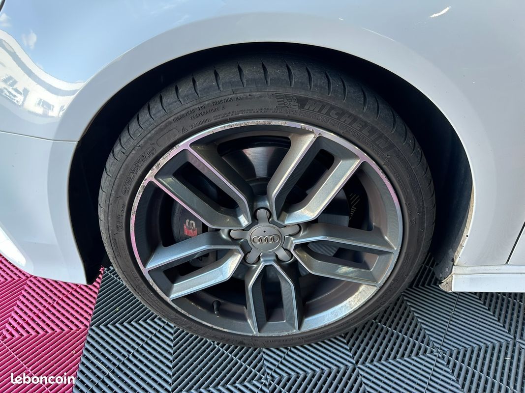 AUDI S3 SPORTBACK 8v2 2.0 TFSI 310ch S tronic 7 Quattro/ Toit ouvrant / Sièges RS /4 pneus neufs/Historique d'entreti (image 26)