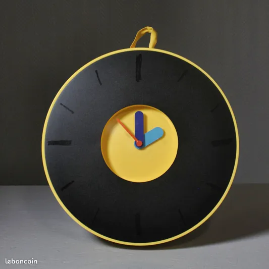 Chenyi Ke & Ikea - Horloge murale vintage "Pladdra" 1990s design Memphis