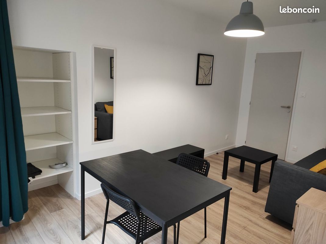 Appartement 1 pièce 18 m² · à Parthenay · 18 m² · 470 €/mois