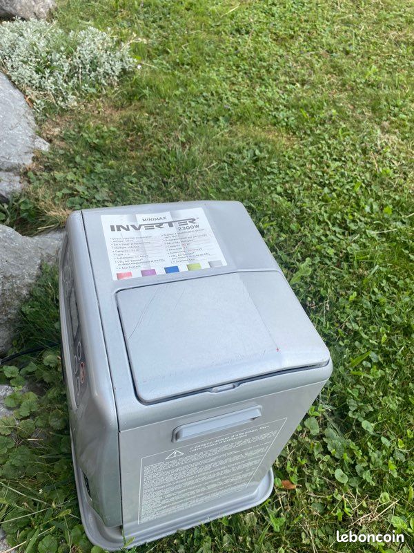 Poêle à pétrole électronique Inverter 2300 W – SRE 127 (image 2)