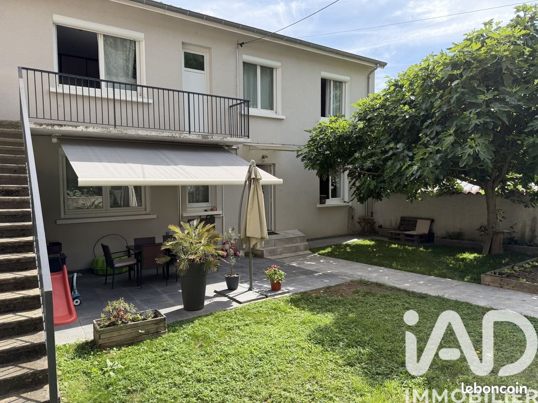 Maison 5 pièces 90 m² · à Saint-Étienne · 90 m² · 200 000 €