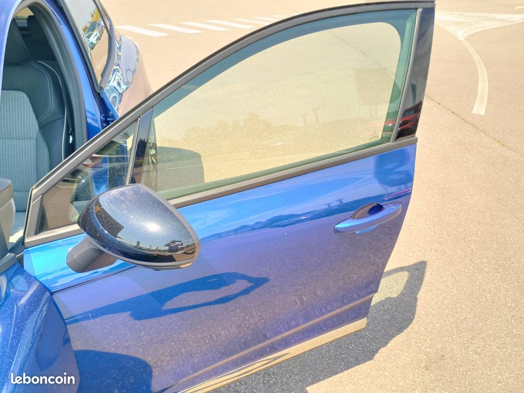 RENAULT Clio E-Tech full hybrid 145 ch GSR2 Techno (image 11)