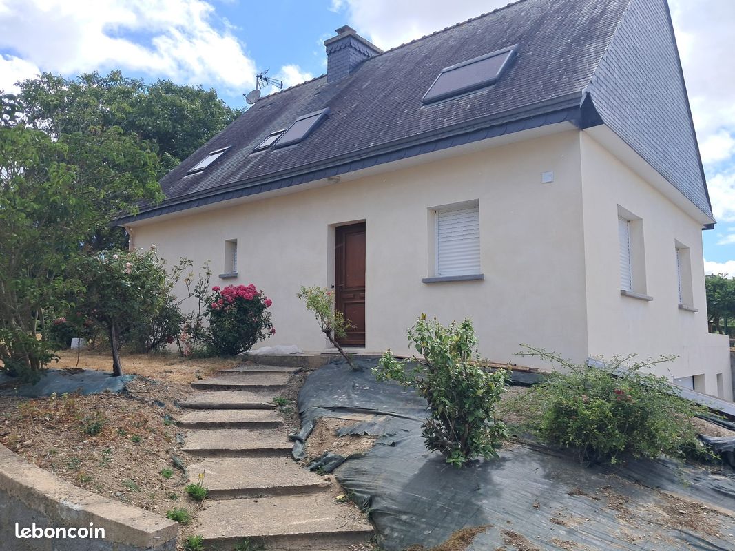 Maison 6 pièces 120 m² · à Trévé · 120 m² · 900 €/mois