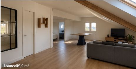 Appartement sous les toits – Hendaye, quartier du Port – Rénovation en cours (image 2)