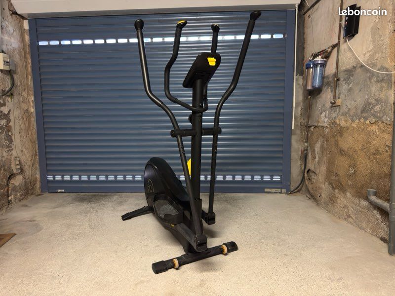 Vélo elliptique Domyos 520 – 15 niveaux de résistance auto