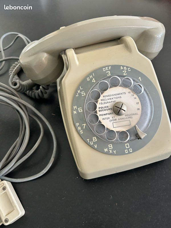 Téléphone Vintage 1976 – Objet Déco Rétro, Fonctionnel