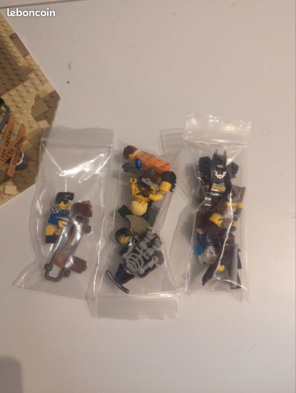 LEGO The LEGO Movie – Welcome to Apocalypseburg 70840 – Complet