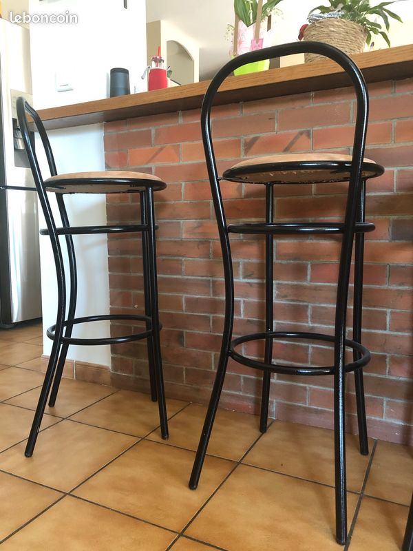 Vend 3 chaises hautes pour 60 les 3 (image 1)