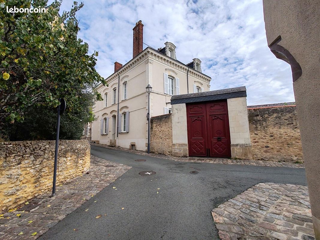 Maison 6 pièces 183 m² · à Bellevigne-en-Layon · 183 m² · 274 480 €