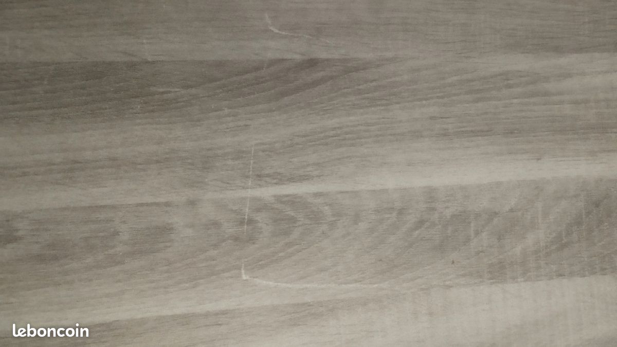 Table (image 4)