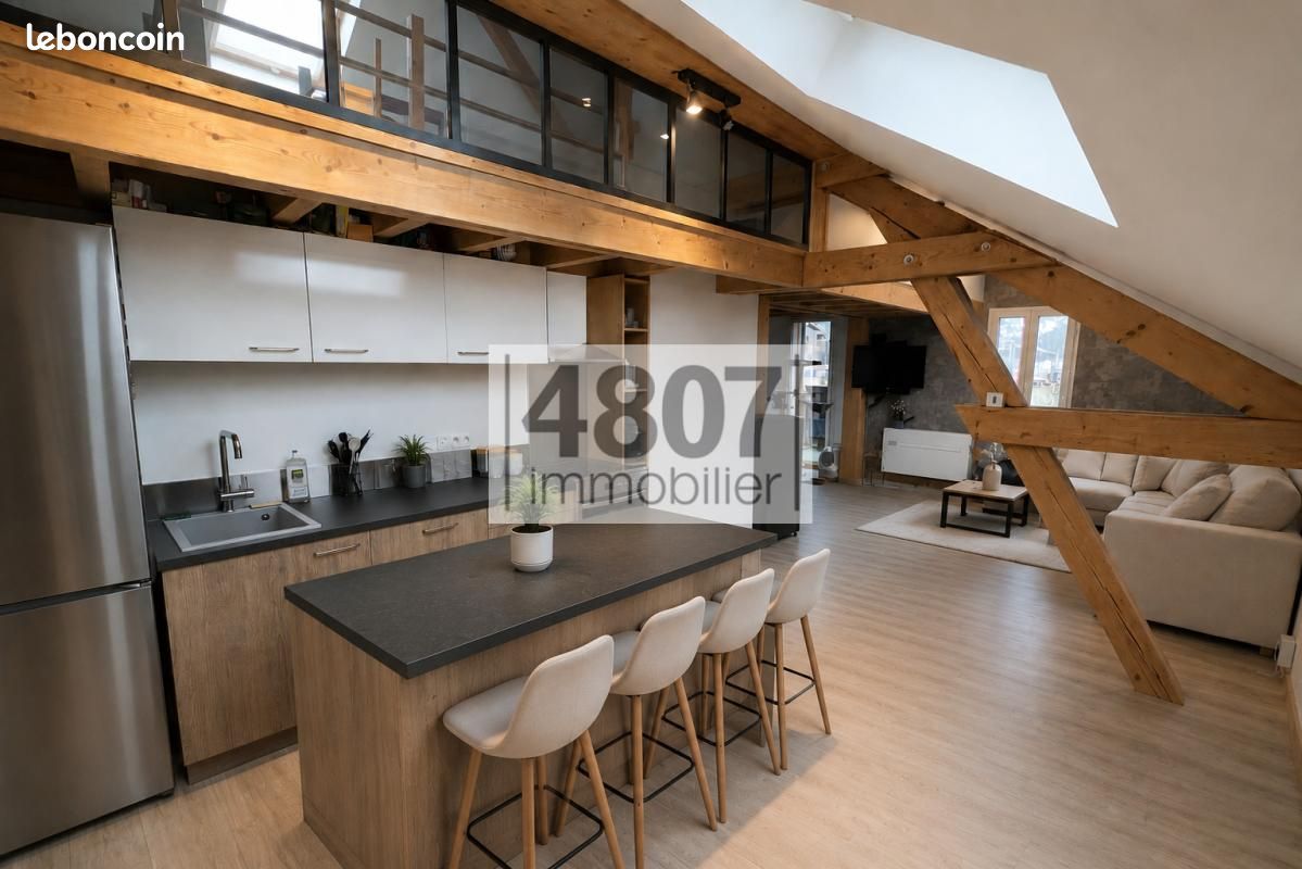 Appartement 3 pièces 97 m² · à Passy · 97 m² · 319 000 €