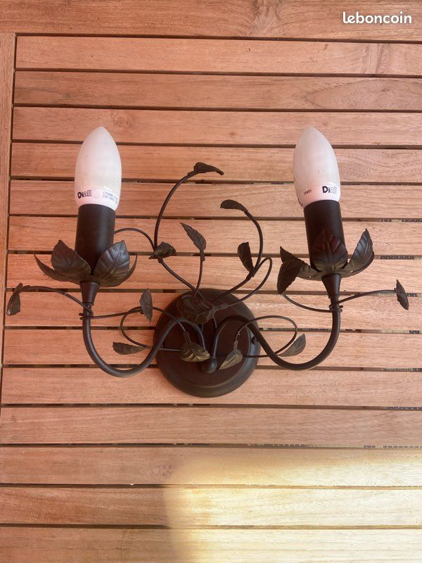 Applique fer forgé TBE (image 1)
