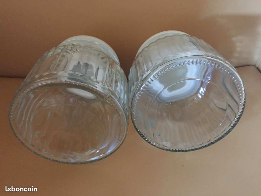 Bonbonnières en verre avec couvercle figurine coq et oiseau en céramique (image 15)