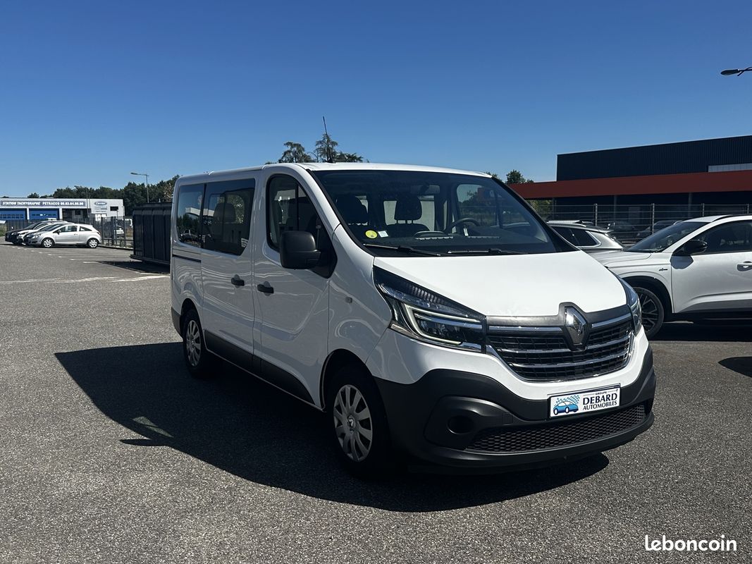 Renault TRAFIC III COMBI L1 2.0 DCI 120CH S&S ZEN 9 PLACES (image 3)