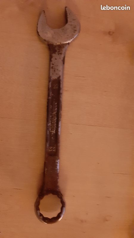 Clé à fourche n°22 (image 1)