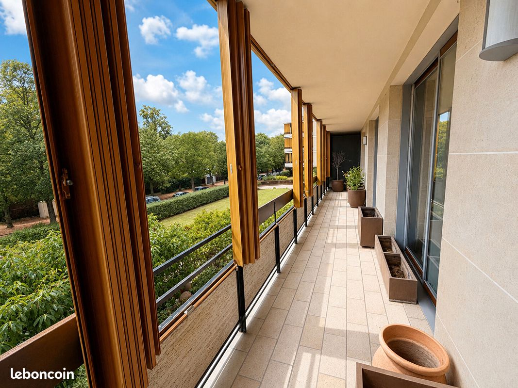 Appartement 5 pièces 124 m² · à Maisons-Laffitte · 124 m² · 3 000 €/mois