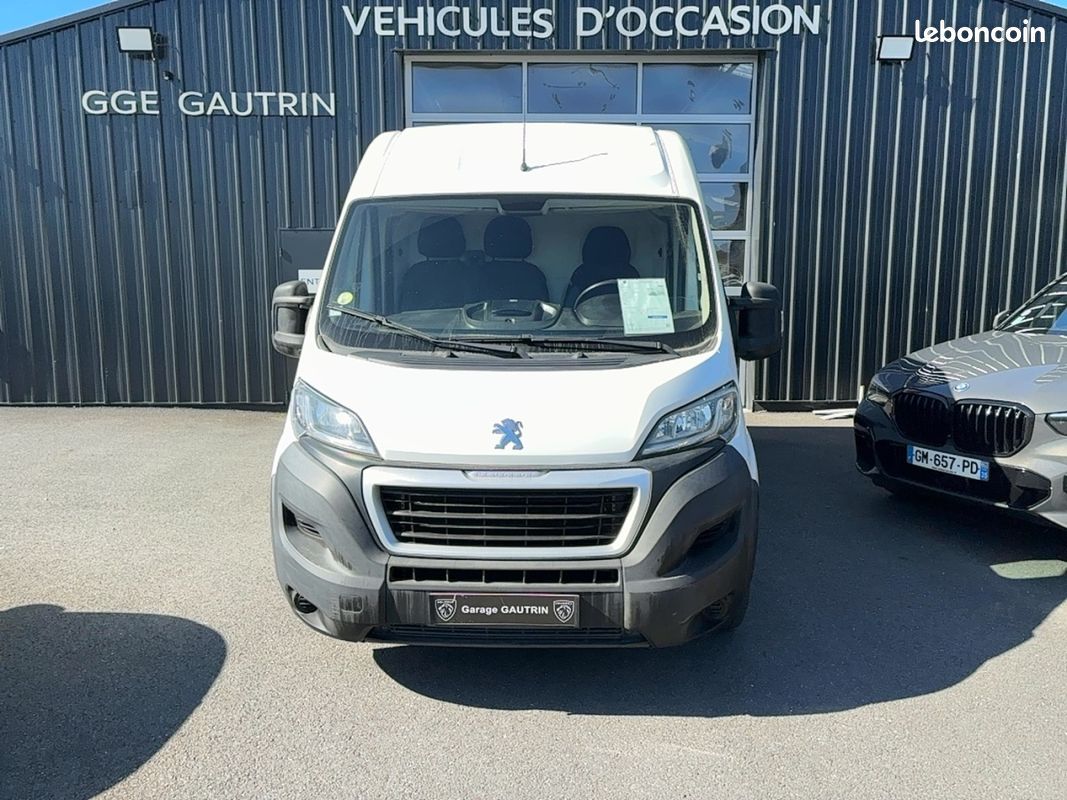 Peugeot Boxer (2) BLUEHDI 110 PREMIUM PACK 330 L2H2 (image 1)
