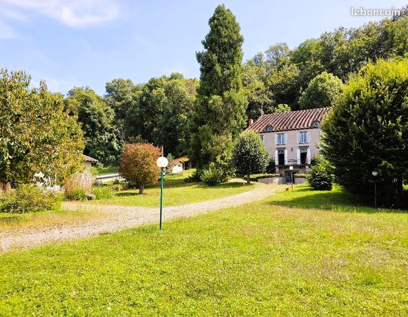 Belle propriété familiale manoir grange pavillon terrain bois