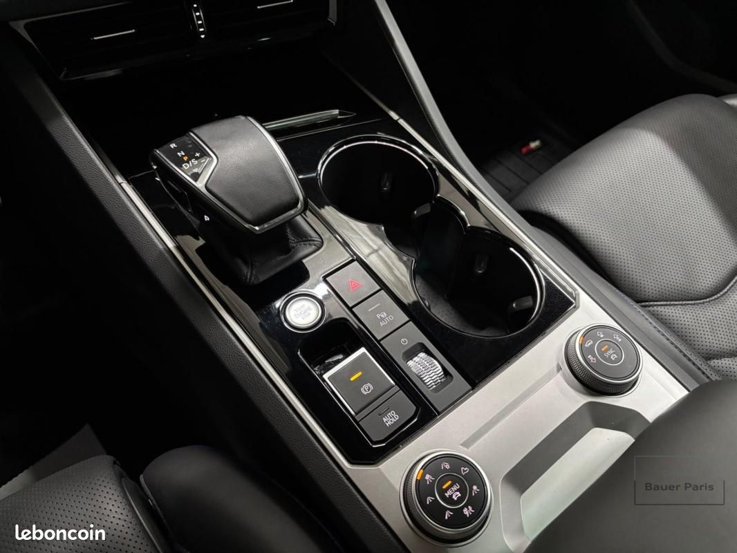 Volkswagen Touareg 3.0 TSI eHybrid 462 ch Tiptronic 8 4Motion R (image 16)