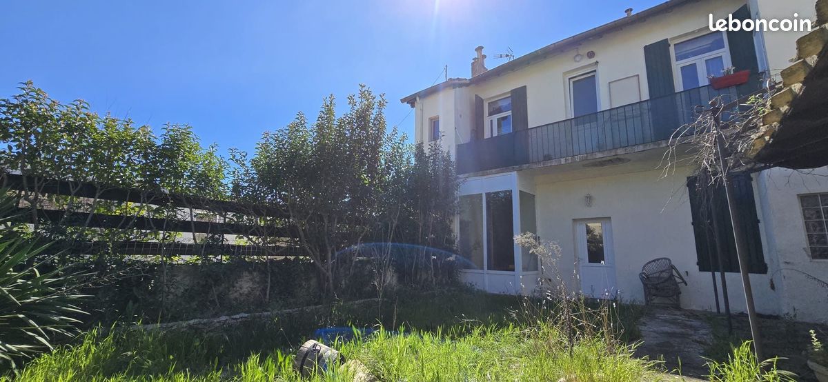 Immeuble 135 m² · à Nîmes · 135 m² · 229 000 €