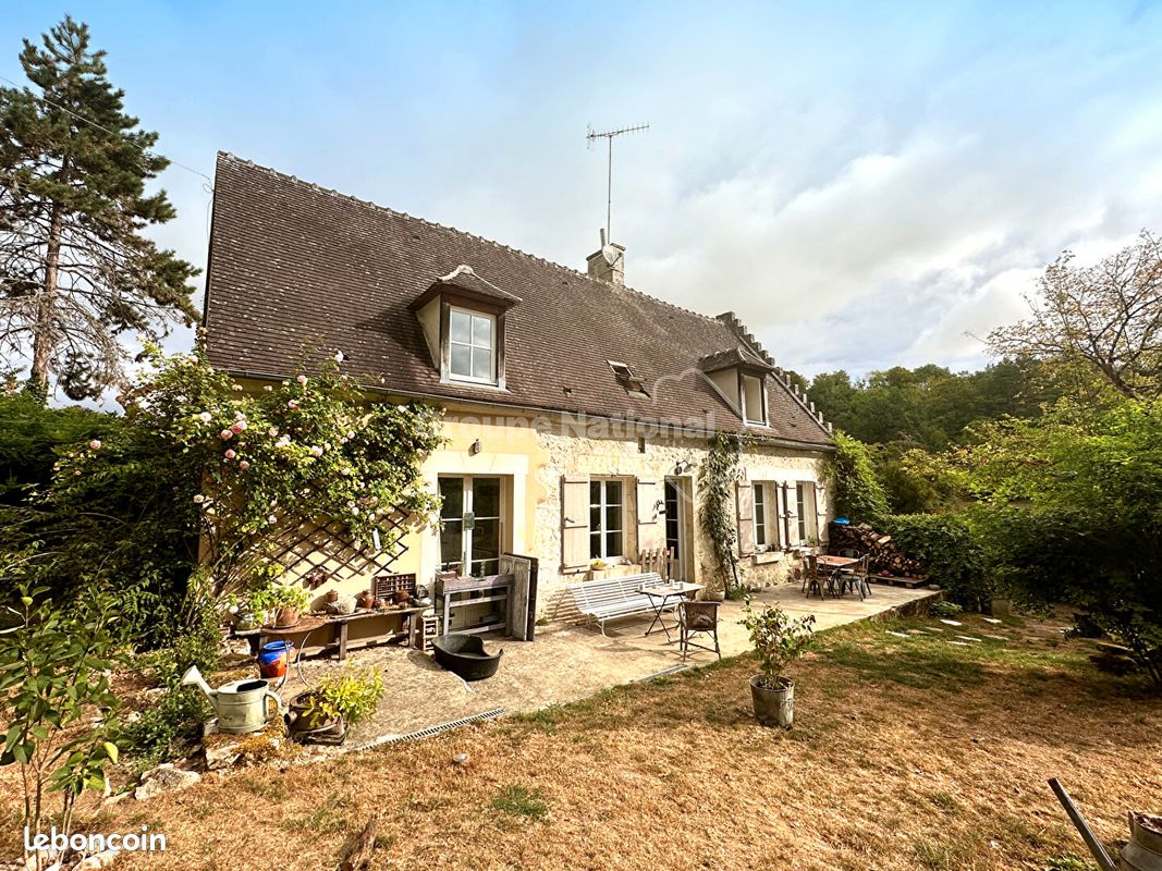 Maison 5 pièces 132 m² · à Pierrefonds · 132 m² · 310 000 €