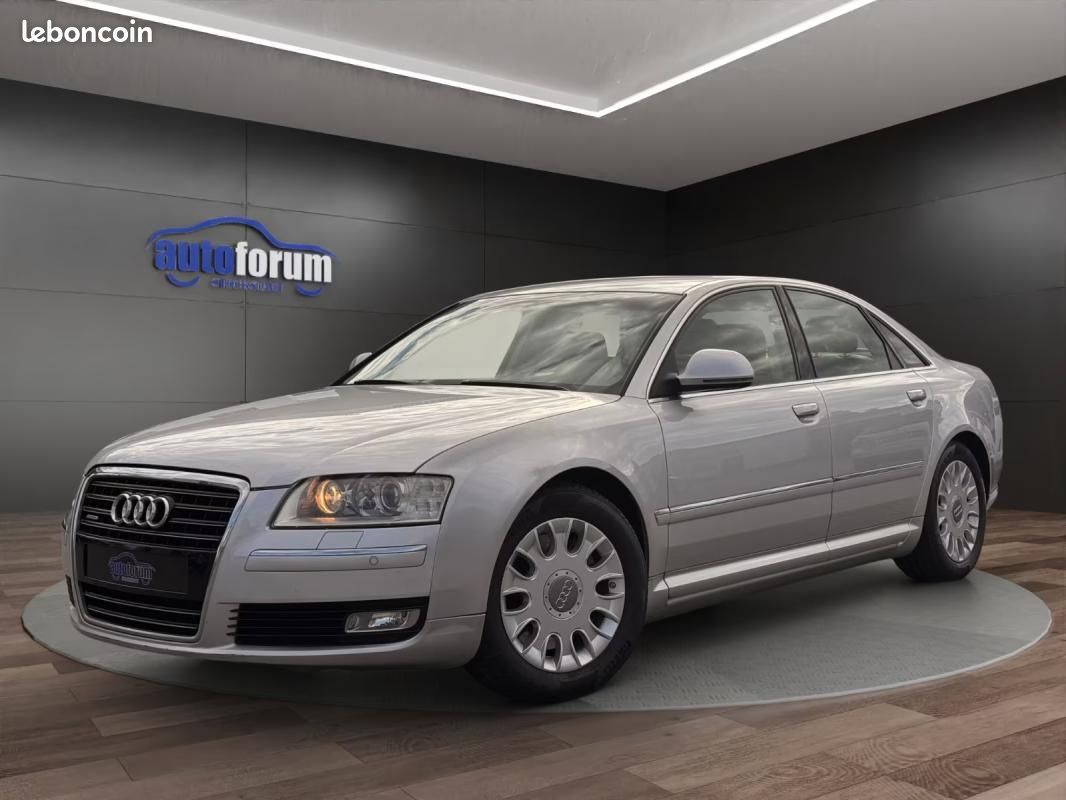 Audi A8 4.2 V8 FSi Quattro 349ch - Navi Bi-xénon Cuir Carnet entretien (image 1)